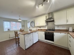 Photo 6- click for photo gallery